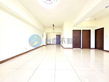 河畔首排｜福懋『樹河院』四房雙平車｜高雄市楠梓區德富街