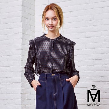 【MA】滿版小花荷葉邊排釦仿絲質上衣-黑