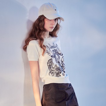 繡花圓領針織上衣