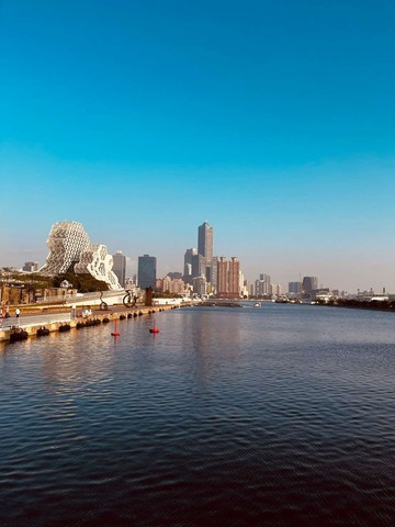 駁二｜港灣一號院｜愛河景觀高樓層景觀宅(B2棟)｜高雄市鹽埕區大禮街
