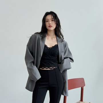 優雅細緻V領蕾絲細肩帶固定杯BRA TOP