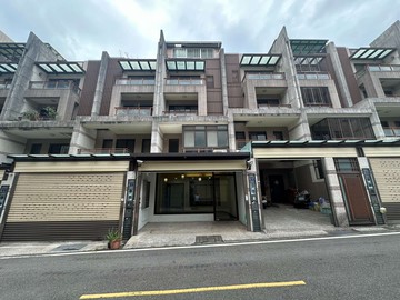 ️園區5分鐘-15年屋透天-90多坪雙車位車庫｜新竹市東區明湖路