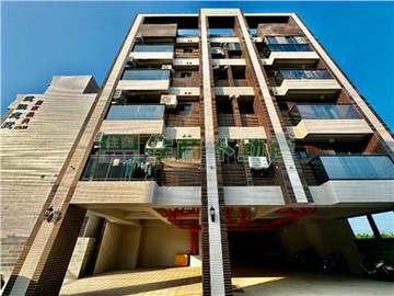 ❤️岡山皇家2+1房全新未住+平車❤️｜高雄市岡山區頂潭路