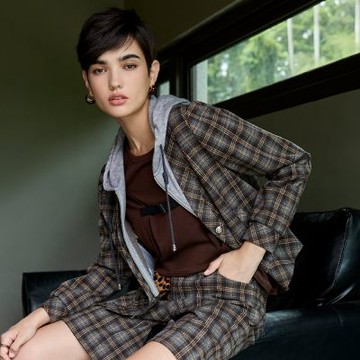 ILEY伊蕾 假兩件縲縈格紋連帽外套(深咖；M-XL)