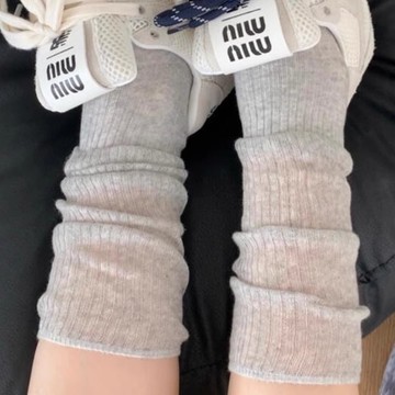 ✨精選好物✨灰色堆堆襪襪子女 薄款中筒襪  夏季薄款堆堆襪 春秋款純欲風堆堆襪 白色純棉長襪~配球鞋運動芭蕾少女風
