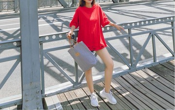 FINDSENSE H1 2018 夏季中長款 t恤 女 短袖 寬松 百搭 bf 破洞 個性 新款 潮