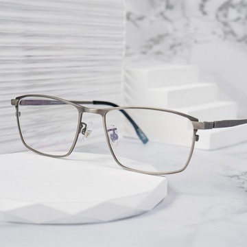 鈦質感長方形框眼鏡 - 濾藍光變色放大鏡 / 即買即戴
