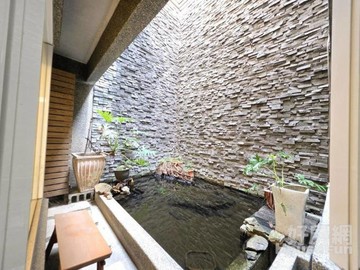 【正岡山路】黃金透天金店面｜高雄市岡山區岡山路