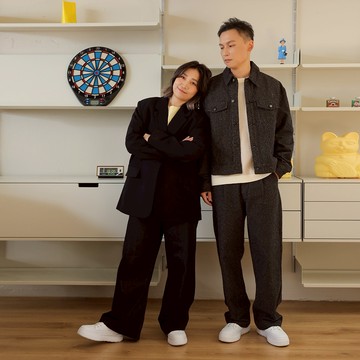 NEUTRAL X MrsBanana 防潑水秒穿休閒鞋 白黑