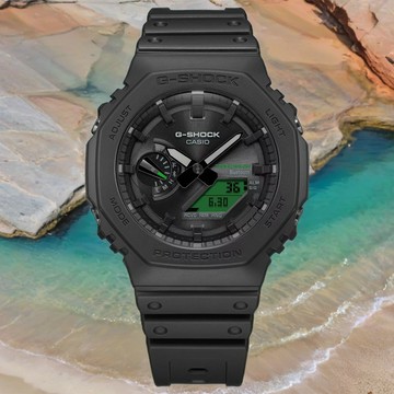 CASIO 卡西歐 G-SHOCK 經典黑與電光綠藍芽太陽能八角雙顯電子錶(GA-B2100BEG-1A)