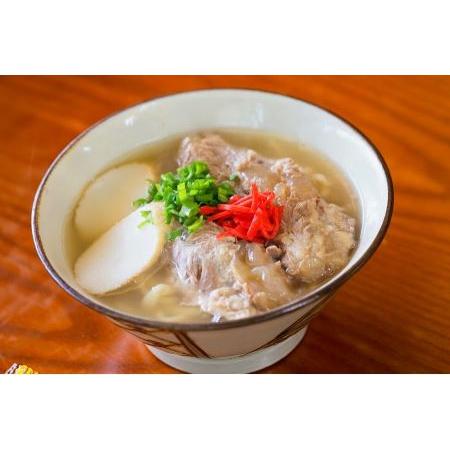 ふるさと納税 沖縄そば老舗店「そば処きくや」沖縄そばセット（8食）＜軟骨ソーキそば×4、三枚肉そば×4＞ 沖縄県那覇市