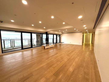 洲子洋一芳洲河景觀六房雙車位住商陳璟漢｜新北市五股區芳洲五路