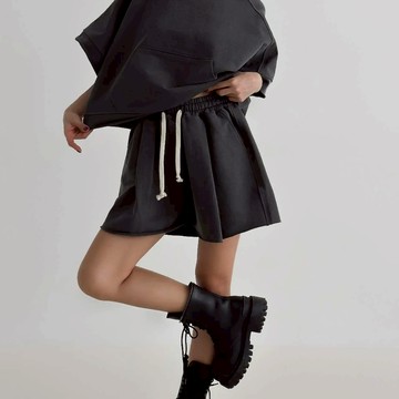 韓國 打摺運動A字短褲（三色） - 杏