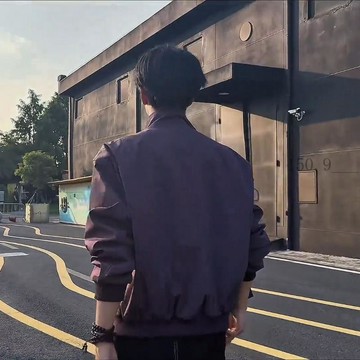 🌟臺灣出貨🌟美式痞帥立領飛行員夾克男秋季寬鬆休閒棒球服拼接短款工裝外套 美式外套 防風外套 夾克外套 男生外套