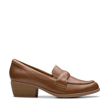 Clarks 都會女伶- Charlten Echo 卯釘設計樂福粗跟鞋 (深沙色) CLF79567D-女