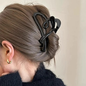 現貨 隔日配 豹紋髮飾 斜桃心設計抓夾 後腦勺盤髮抓夾 馬尾髮夾 大髮夾 大抓夾 丸子頭 鯊魚夾 頭飾 髮飾 庫柏醬萌選