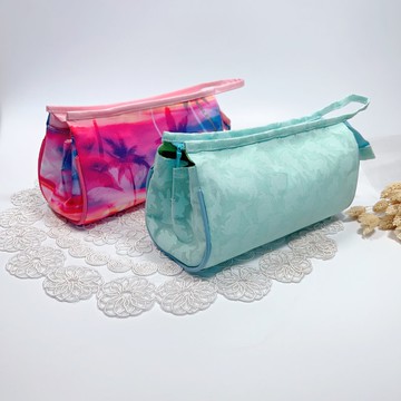 防水大容量化妝包/多功能收納包