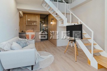 水湳經貿x全新角間大面寬電梯收租美透套｜台中市北屯區中清路二段