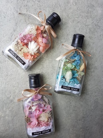 海藏設計│夢幻雙色。乾燥威士忌瓶花。玻璃瓶花/婚禮小物/畢業禮