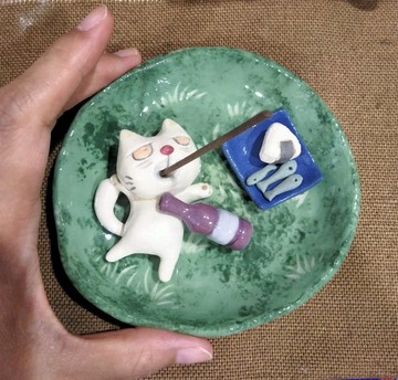 公園野餐的微醺喵大叔香插座