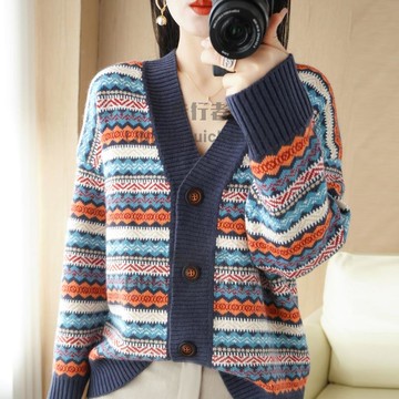 條紋羊絨開衫女V領休閒加厚春季復古提花羊毛衫針織毛衣外套【步行者戶外生活館】