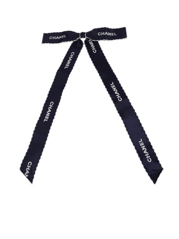 CHANEL Pre-Owned - 1994 logo-embroidered bow brooch - women - Silk - One Size - Blue