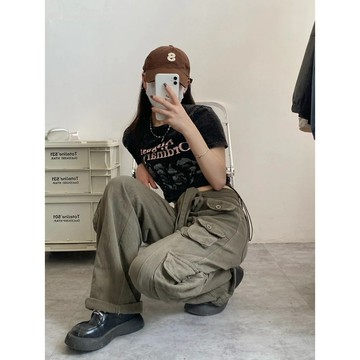 【Nico】 【熱銷+原版質量】美式復古正肩t恤短袖女夏季不規則