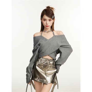 灰色掛脖一字肩毛衣針織衫女春秋早秋設計感小眾短款辣妹露肩上衣