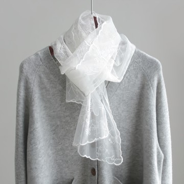 VARVISU 奧莉維亞 長版蕾絲圍巾  均碼  白色