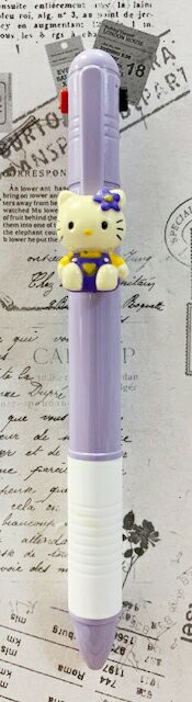 【震撼精品百貨】Hello Kitty 凱蒂貓 KITTY日本SANRIO三麗鷗多色原子筆-2色-紫(坐)*20584 震撼日式精品百貨