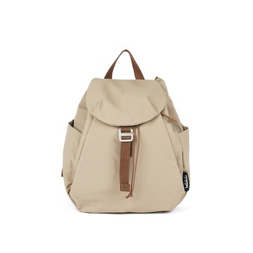 【FW25全新Wander系列】RORY 日常隨身背包 中號 (沙卡其)