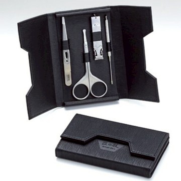 日本GB綠鐘匠之技鍛造鋼修容4件組旅行隨身盒之禮品組(H128XW80XD20mm/G-3112)【APP滿額下單10%點數(單一帳號最高5000點)】1/31止