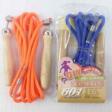 雷鳥 601 跳繩 雷鳥跳繩 木柄(袋裝)/一條入(定70) MIT製【APP滿額下單10%點數(單一帳號最高1000點)】4/30止
