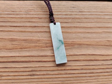 【親翠】天然翡翠 冰飄花無事柱牌調整式繩鏈