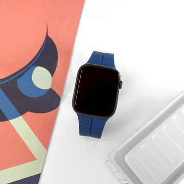 Apple Watch 全系列通用錶帶 蘋果手錶替用錶帶 磁吸扣 矽膠錶帶 藍色 #865-AP04-BE