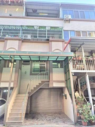 低總價買透天車庫別墅｜專簽｜7分鐘到家樂福、交流道｜南投縣名間鄉彰南路