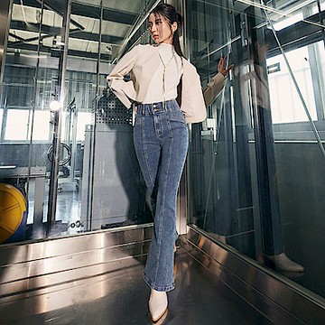 視覺細-5KG．彈力高腰造型口袋喇叭牛仔顯瘦褲-OB大尺碼