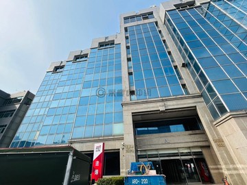運通企業大樓-前鎮乙工店面廠房｜高雄市前鎮區新衙路