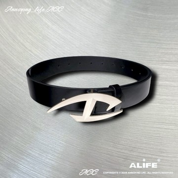 【ANNOYING LIFE】🇰🇷 字母D 未來感 小眾 腰帶 男女款 百搭 設計感 金屬 LOGO 皮帶#234U