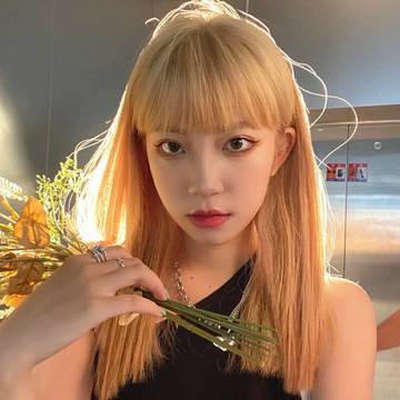 洛麗塔假發女中長發2023時尚新款網紅齊肩鎖骨發短直發女全頭套式
