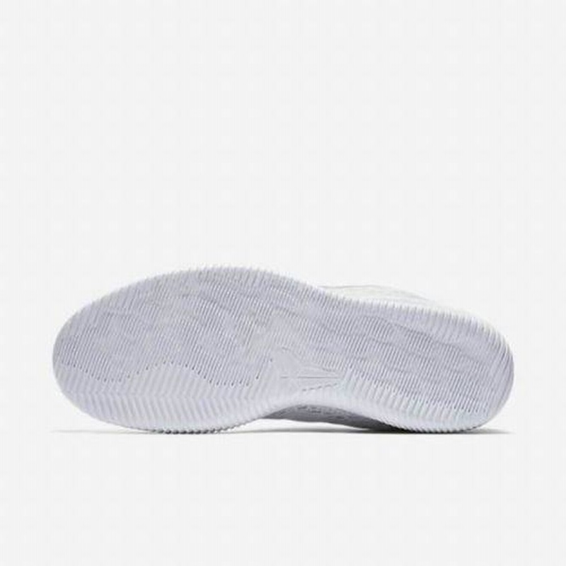 ナイキ NIKE Kobe Bryant コービー メンズ バスケットシューズ