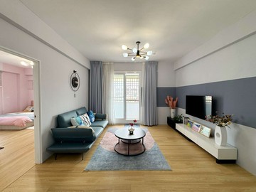 屏東·小夫妻的溫馨房｜屏東縣屏東市信義路