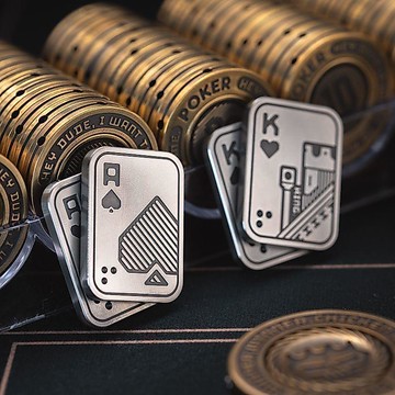 🌞包包優選寶藏品🌟🌟金屬撲克牌AK推牌EDC啪啪幣啪啪牌手推成人解壓神器抗焦慮解壓🌞
