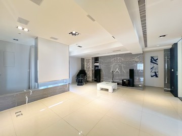 獨家專簽｜鄉林新月灣｜大五房＋三平車｜帝王裝潢戶｜台中市南區文心南路