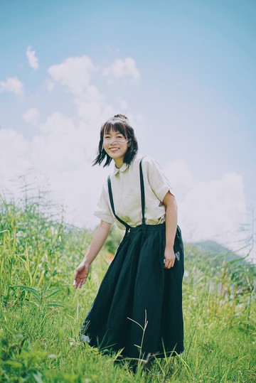 The Shiroi 手工打摺麻質可拆卸吊帶雙面兩穿裙 | 女生衣櫃必備