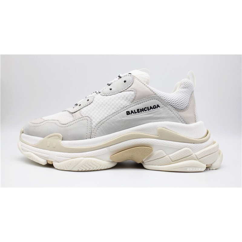 Triple balenciaga on sale