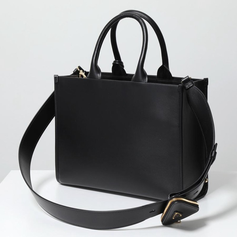 PRADA プラダ トートバッグ 1BA376 ASK F0002 レディース SOFT CALF レザー エンボスロゴ ハンドバッグ クロスボディ  チャーム+ミニポーチ付き 鞄 NERO | LINEブランドカタログ