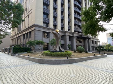 格里昂尊榮大坪數、雙車位菁英齊聚所｜台南市安平區永華路二段