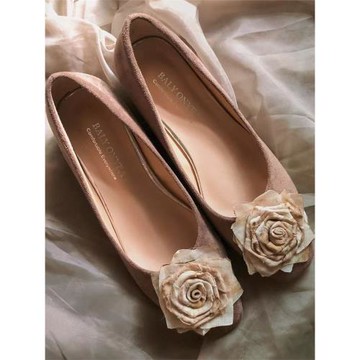 橘里CHIU自制設計干枯玫瑰粗跟鞋2023秋冬新款方頭復古古典女鞋