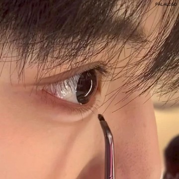 『台灣現貨』 眼線刷 臥蠶刷 折角眼線刷 細節刷 越奇怪越好用！260折角眼線刷彎頭扁平頭極細彎頭下至卧蠶淚溝眼部細節刷